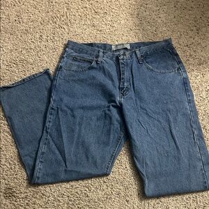 Wrangler Relaxed Fit Blue Jeans